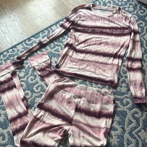 2 pc ♥️DANSKIN♥️ Pajama Set